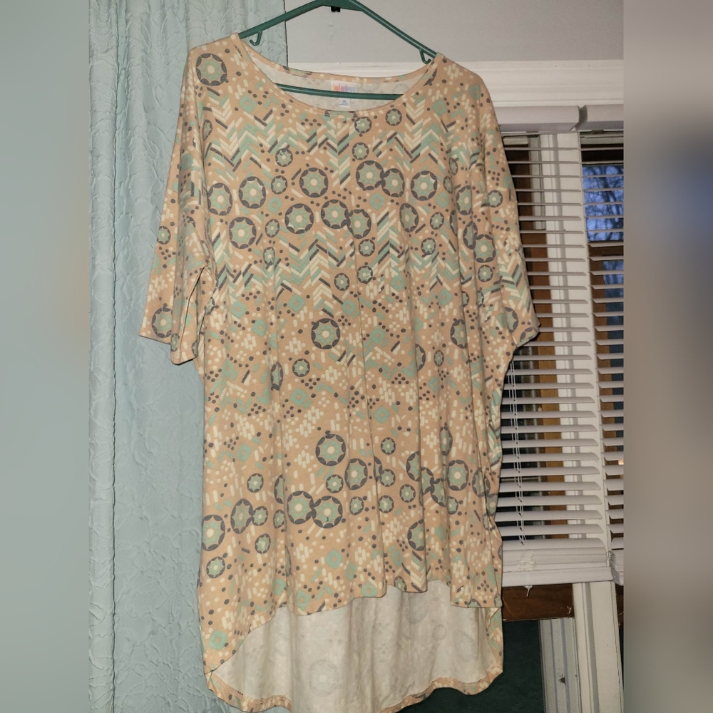 Lularoe Irma tunic, size xl